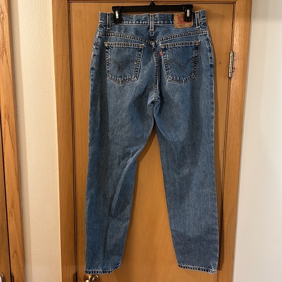 Levi’s Women’s Vintage 550 Classic Relaxed Jeans 90’s Medium Wash Size 12 - Picture 5 of 10
